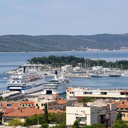 Charming Pensionat Split